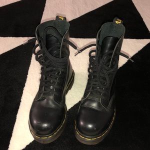 Dr. Martens 1490 MADE IN ENGLAND